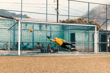 3-0，2-1！世界杯疯狂1夜：4队出局 6队晋级 96年多项纪录刷新（配图示意）